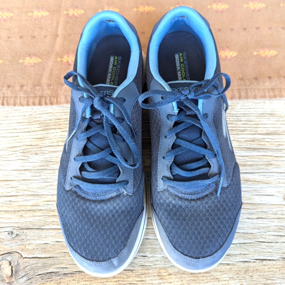 Sketchers Go Walk Ultra